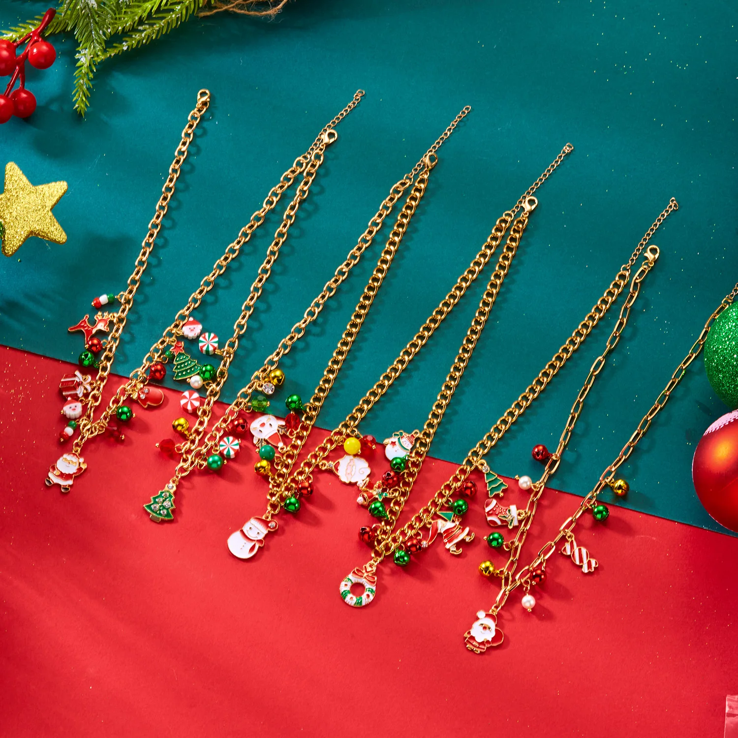 Kreative Weihnachtselemente Metallkette Armbänder für Frauen Männer Weihnachtsmann Baum Elch Schneemann Anhänger Halskette Festival Schmuck – Detail 2