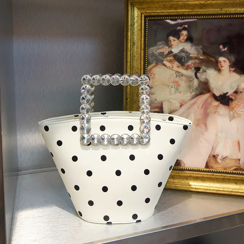 

Ins Style Premium Sense Diamond-encrusted Handbag Bag Cute Polka Dot Shoulder Messenger Bag Simple Versatile Bucket Botega Venta
