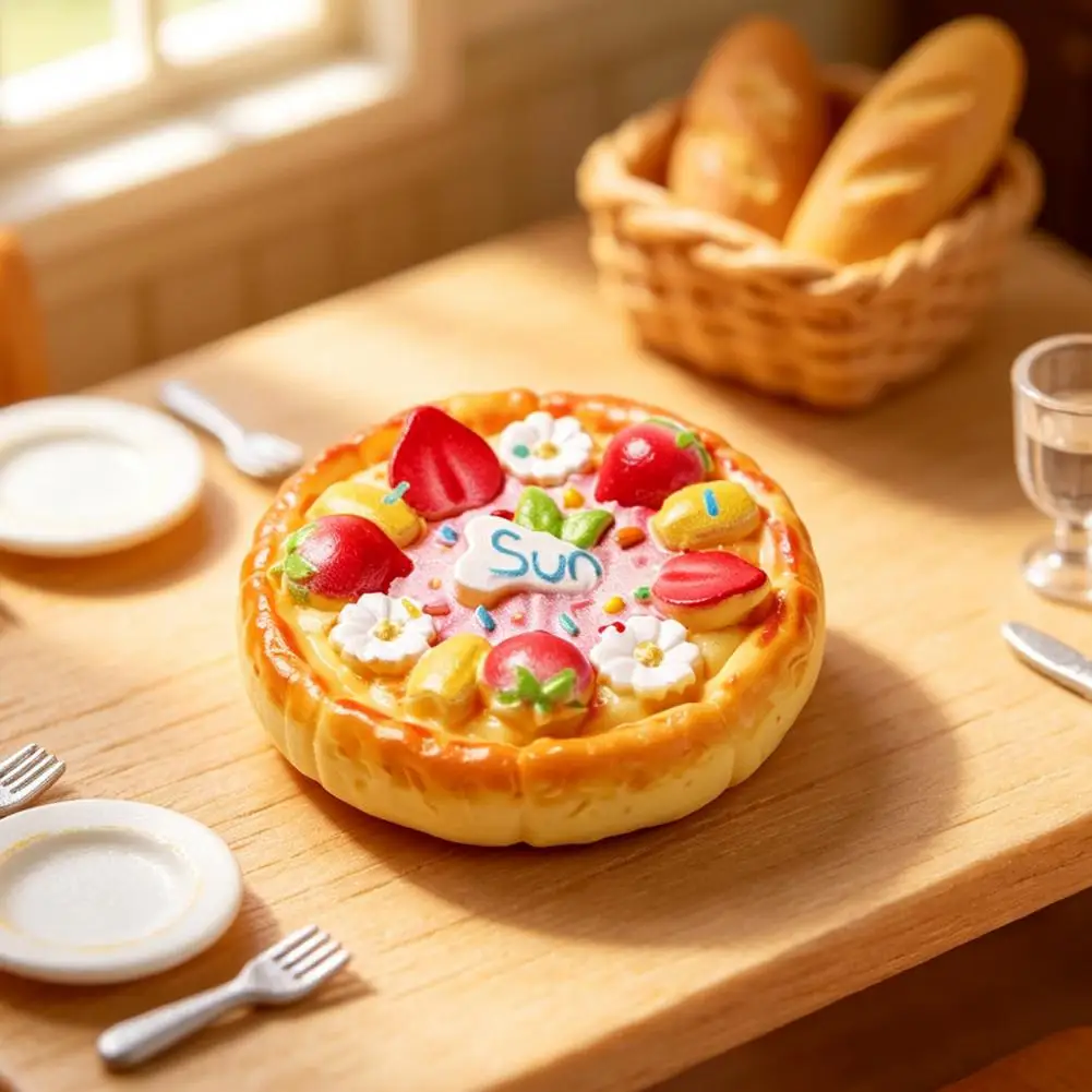 Miniature Pizza Resin Charms Realistic Doll Mansion Props 2pcs Mini Resin Pizza Ornaments Realistic Tiny Food Dollhouse for Diy