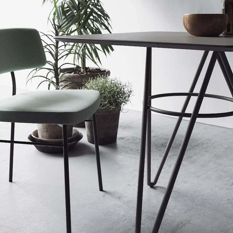 

High-end Minimalist Interior Design Pink Bar Chairs Accent Living Room Relaxing Bar Chairs Nordic Taburete Cocina Home Furniture
