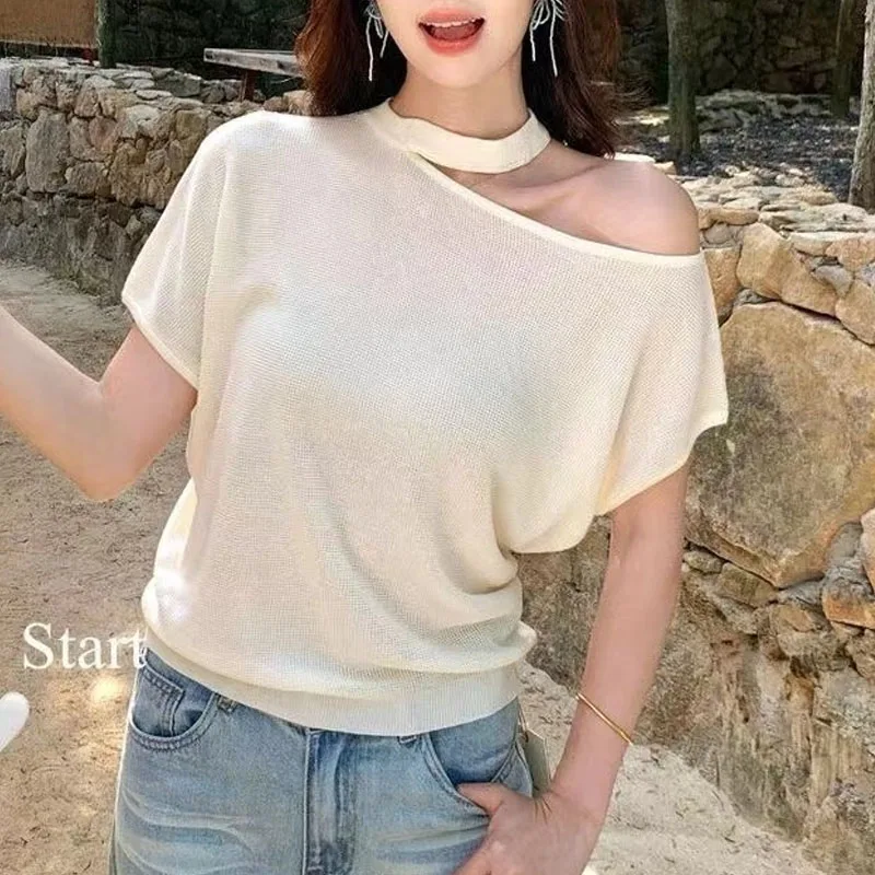 

Women Clothing Knitted Sweater Women Pullovers Summer New Unique Short Sleeve Skew Collar Knit Sweater Pullover Women Tops Q4543