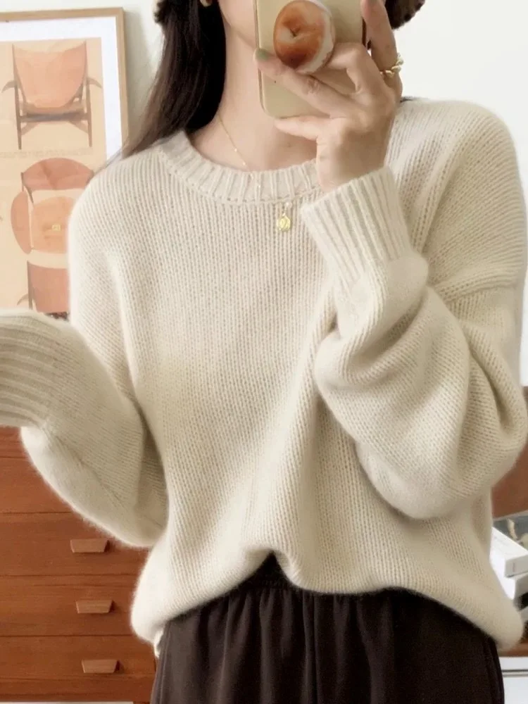 23 new knitted round neck wool material high-end trendy women's sweater autumn and winter classic raglan style autumn and winter