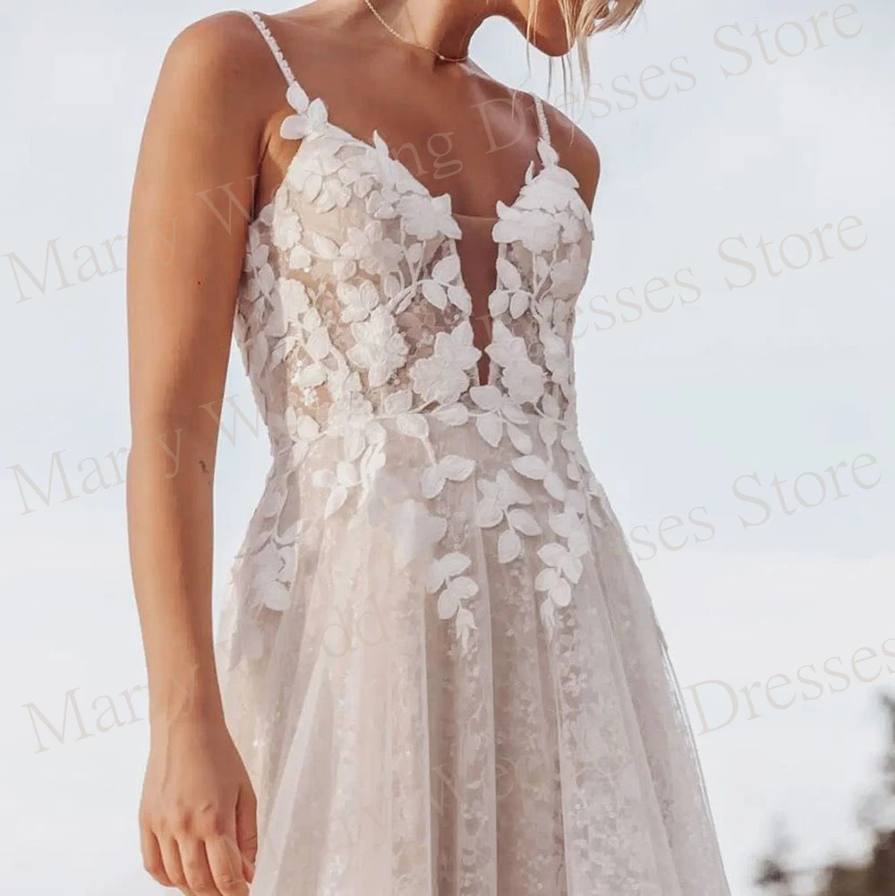 Boho modern eine Linie Brautkleider sexy V-Ausschnitt Applikationen Spitze Spaghetti träger Brautkleider ärmellose rücken freie Robe de Mariée