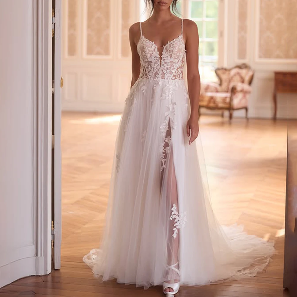 

Bohemaid Spaghetti Straps Tulle Lace Wedding Dress A-line Lace up Back Modern Bridal Dress with Train Custom Made vestidos de