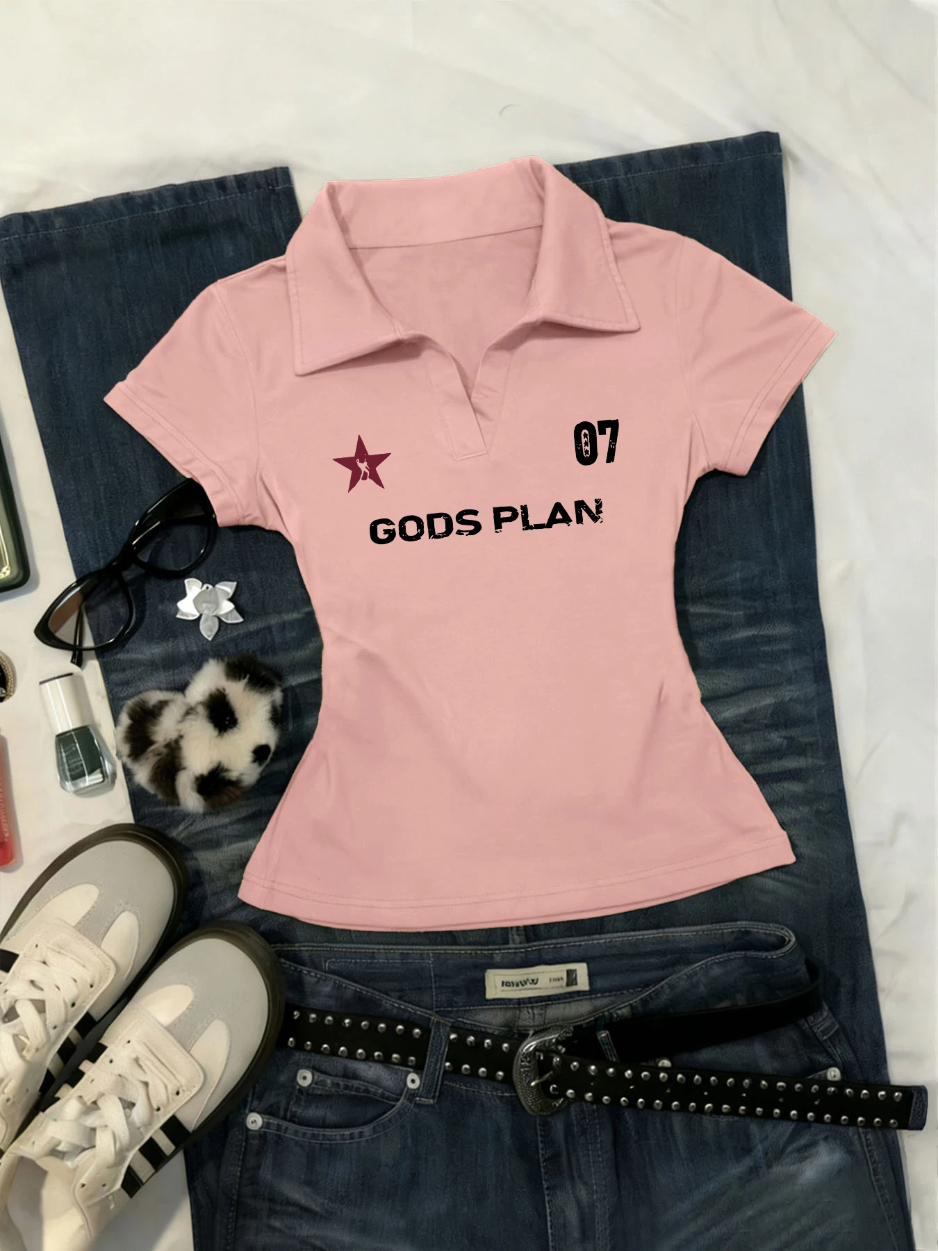 Amazing summer Women's slim polo with small V-neck and short sleeves is easy and fashionable this is what you really need