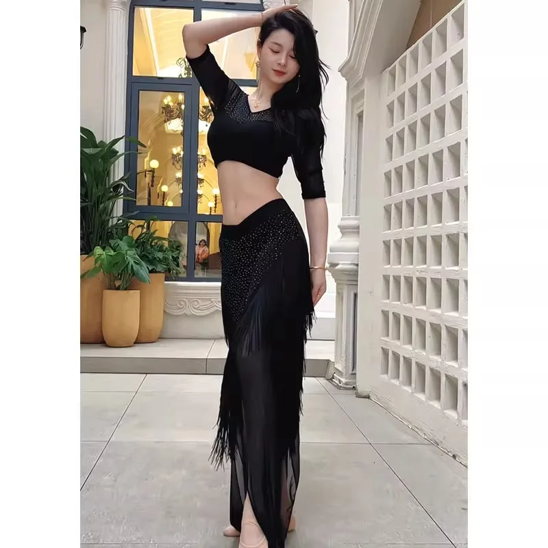 여성 초보자를위한 밸리 댄스 의상의 맞춤형 새 세트 고탄성 메쉬 블랙 술 스커트 연습 클래스 유니폼