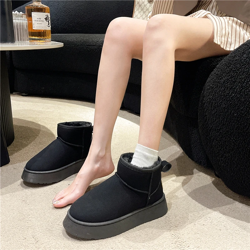 Women's New Classic Plush Warm Cotton Ankle Boots Flat Bottom Suede Fur Winter Snow Boots Comfortable Short Thickened Fluff