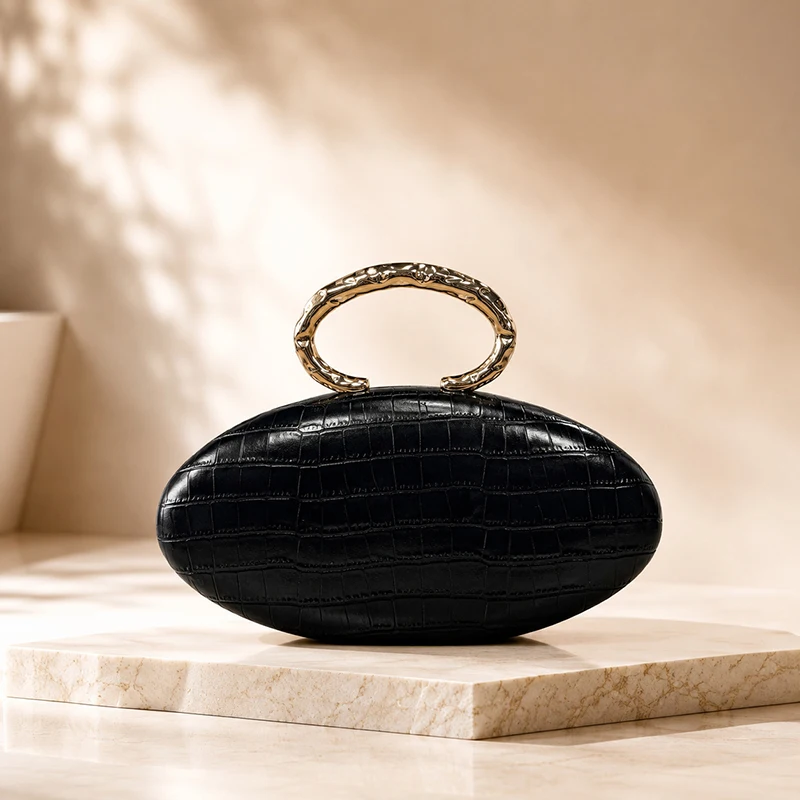  Eiförmige Handtasche mit Krokodil-Textur und Acryl-Griff, ovale Abendtasche mit Kettenriemen für Damen, luxuriöse Clutch für Hochzeiten und Partys. – Detail 29