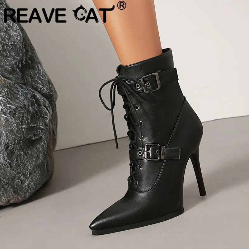 REAVE CAT marca 2025 calzado femenino puntiagudo tacón alto punta 11cm con cordones hebillas de cinturón MetalWinter Bota de mujer talla grande