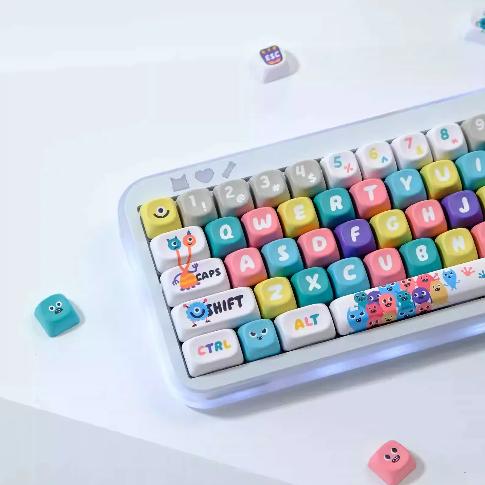 

Little Monster Keycap PBT Sublimation XOA Highly Mechanical Keyboard Suitable for Customization