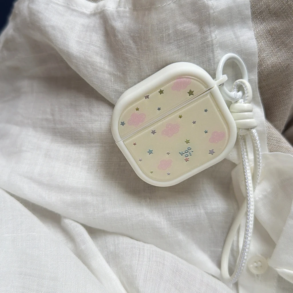 Fresh Pink Cloud Stars Pattern Magnetic Lid With Lanyard Shock Proof Earphone Cover Case for AirPods 1 or 2 3 4 5 Pro 2 Pro 3