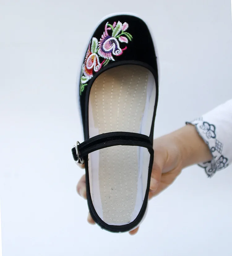 New Women Flats Spring Summer Ladies Mesh Flat Shoes Women Soft Breathable Sneakers Women Casual Shoes Zapatos De Mujer 786