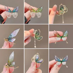 Fashion Rhinestone Brooches for Women Trendy Butterfly Pins Clothes Accessories Wedding Gifts