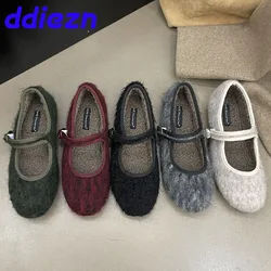 Kobiece płytkie obuwie Ciepłe damskie buty na płaskim obcasie Mary Janes Fur Shoes Round Toe Fashion Buckle Strap Lolita Women Flat With Plush Shoes