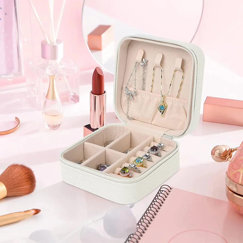 Fashionable Travel Mini Jewelry Box Graphic Letter Printing Pattern Portable Jewels Storage Boxes Necklace and Earring Display