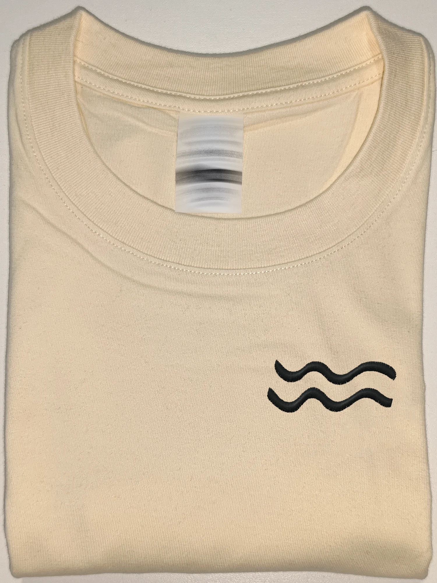 

Tshirts Aquarius Embroidered Tshirt Blue And White Graphic T Shirts Gifts For Men Luxury 100% Cotton Embroidery T-Shirts