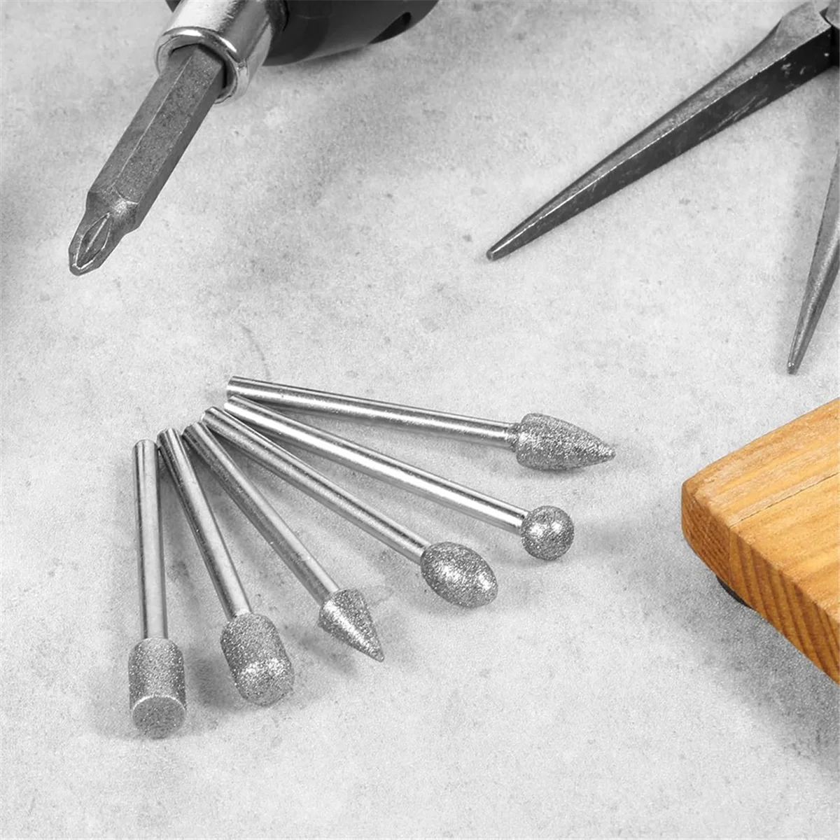 

A002 Diamond Drill Grinding Bit Set 20 Pcs Stone Carving Tools Set with 1/8 Inch Shank for Carving, Engraving, Glass, Jewelry