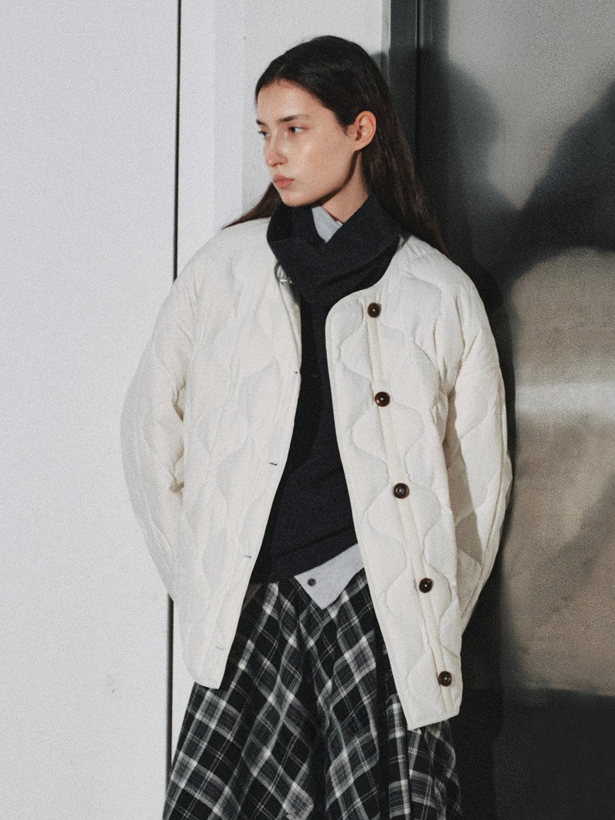 

New Sle Easy to Maintain White Du down Puffer Coat Scarf Design 90% down Quilted Eco Friendly Polyester Fiber Women's Jaet