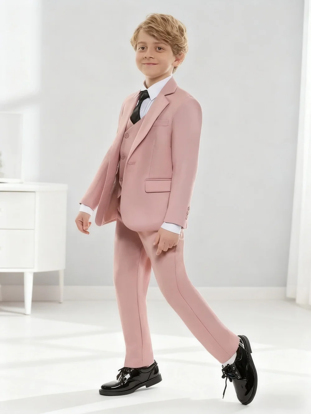 Stylish Solid Notch Lapel Boy's Suit Soft Pink For Boys 4-Piece Suit Trendy Formal Ring Boys Includes Blazer Vest Pants