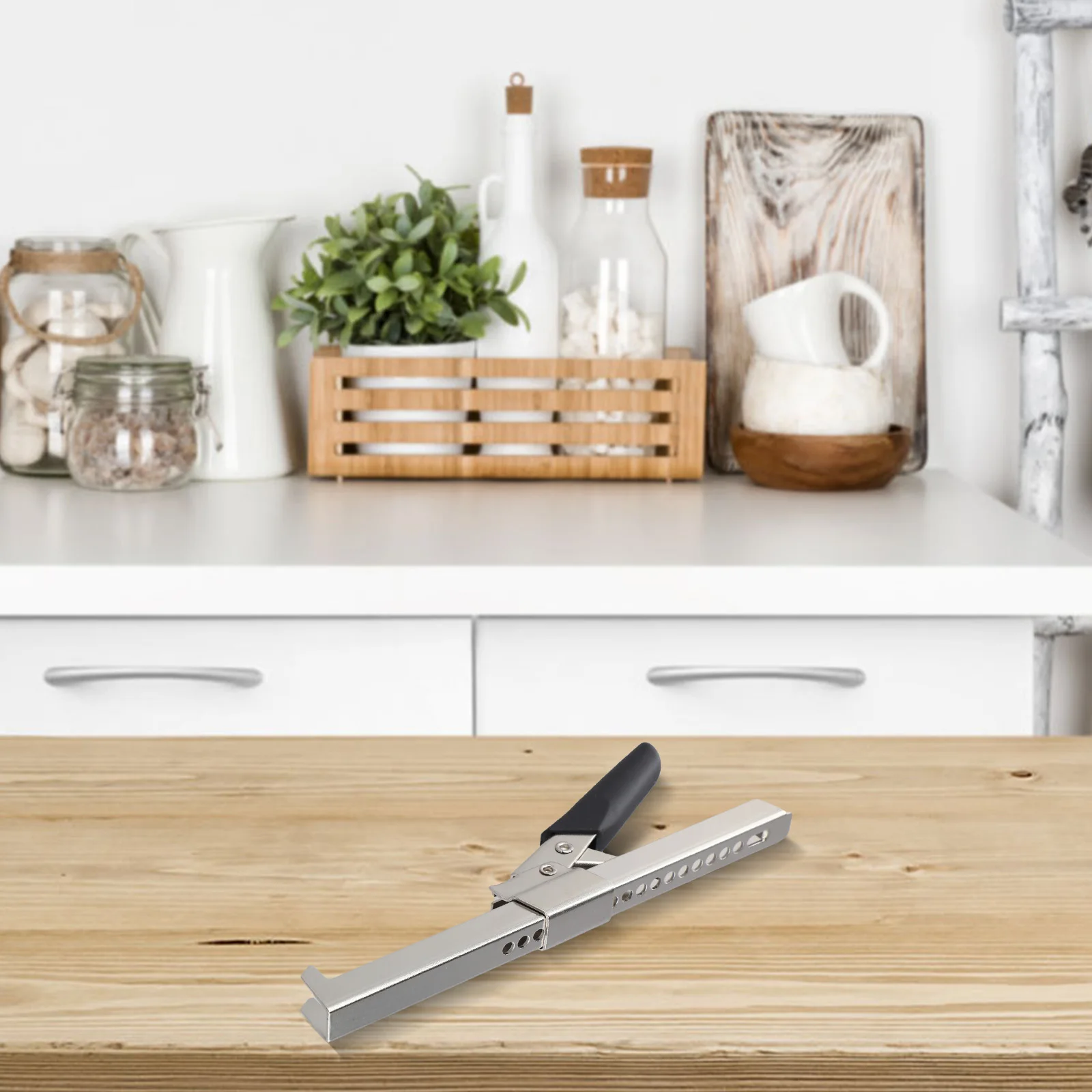 Helping In The Kitchen Stainless Steel Opener Effortless Lid Opener Lightweight And Portable Spring-Loaded Mechanism