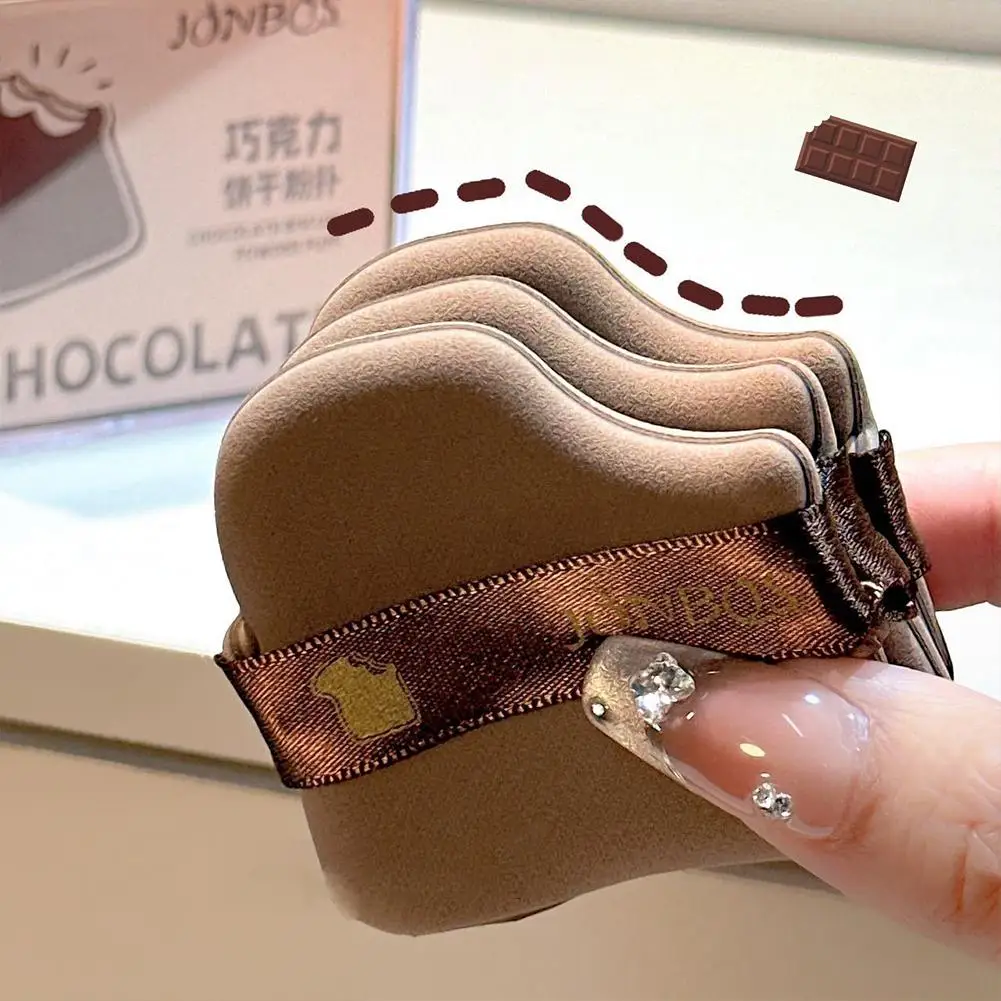 Juego de 6 unidades de esponjas de maquillaje universales, compuesto por 1 soplo de polvos sueltos, 3 esponjas, 2 mini pulgares hacia arriba