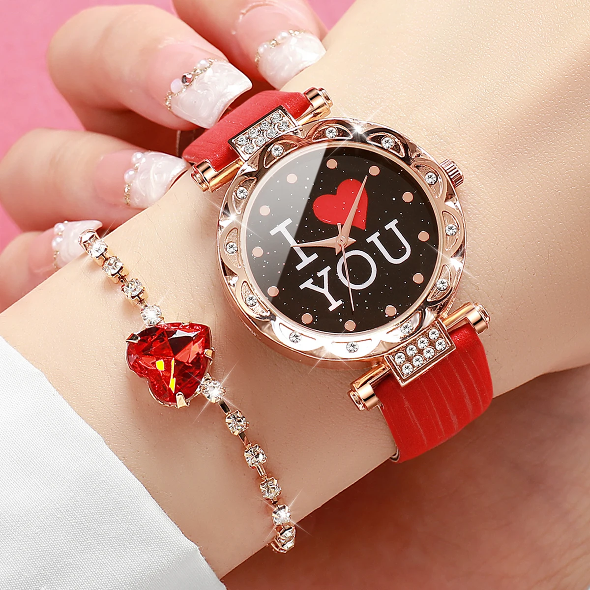 6PCS/Set Women\'s Watch Fashion Rhinestone Leather Band Quartz Watches Heart Jewelry Set Gift For Mom（Without Box）