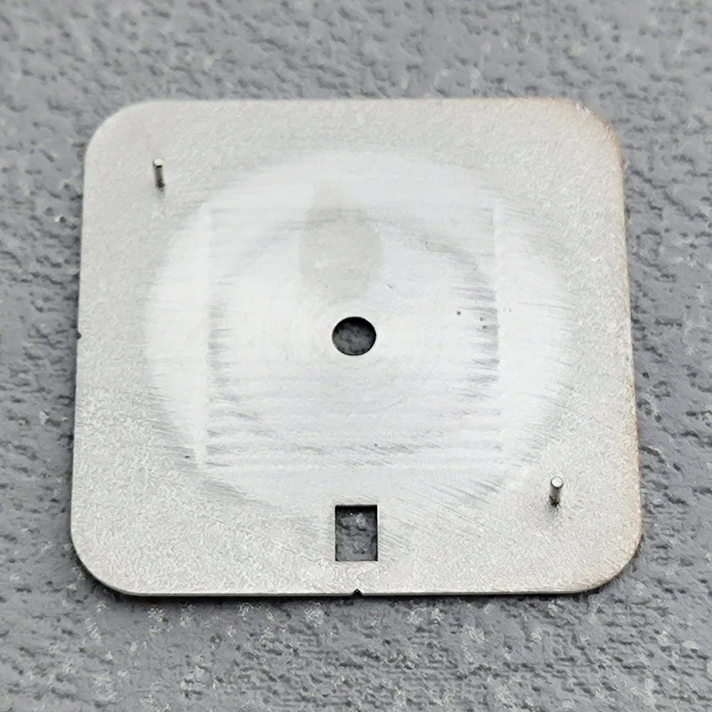 NH35 قرص مربع معدل قرص روماني شعار الساعة 6، نافذة التاريخ مناسبة للطي مشبك مربع إكسسوارات ساعة سانتوس