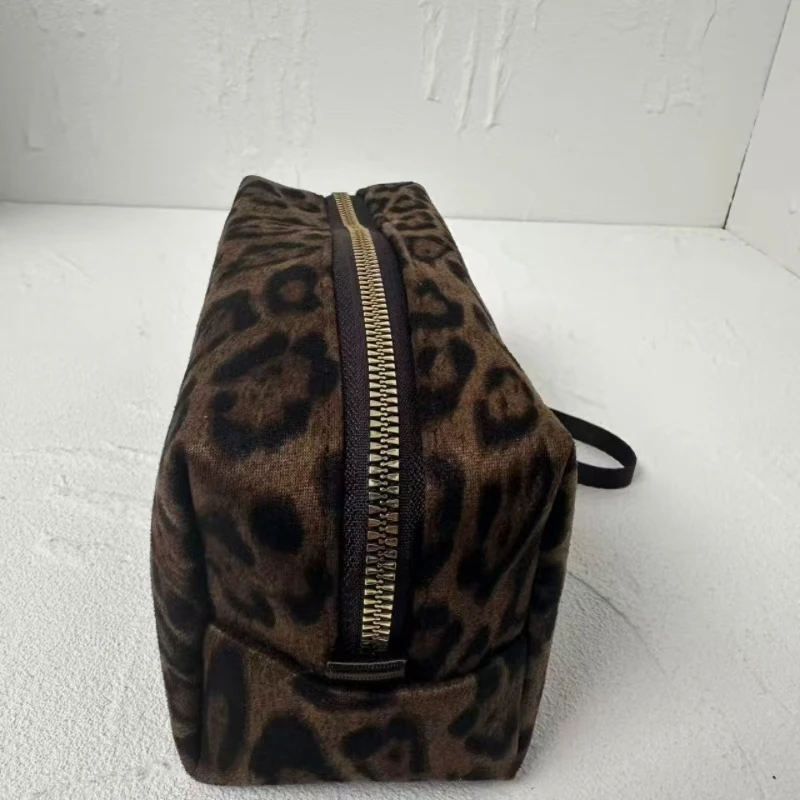 This Reliable High‑Quality Wash Bag Will Bring You Pleasant And Convenient Storage Experience Always