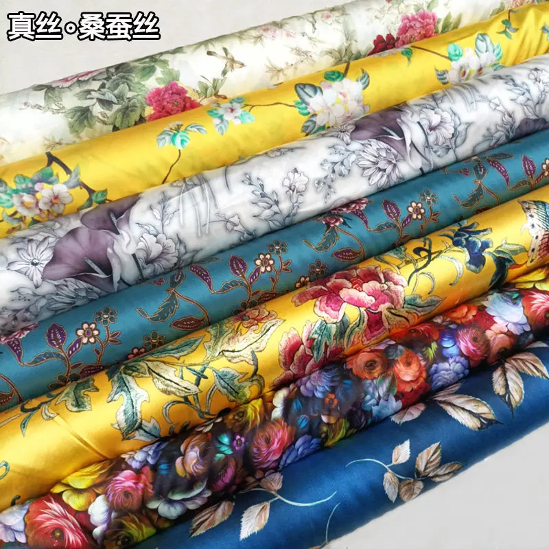 Hot Selling Flower Print Pattern Silk Fabric Silk Fabric 19 Momme Wide Stretch Silk Silk Cheongsam