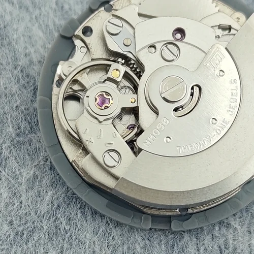 Imagen 2 del producto Movimiento mecánico japonés genuino NH05 NH05A, 24 joyas, mecanismo de esqueleto, modificación, reloj automático, movimiento de reemplazo