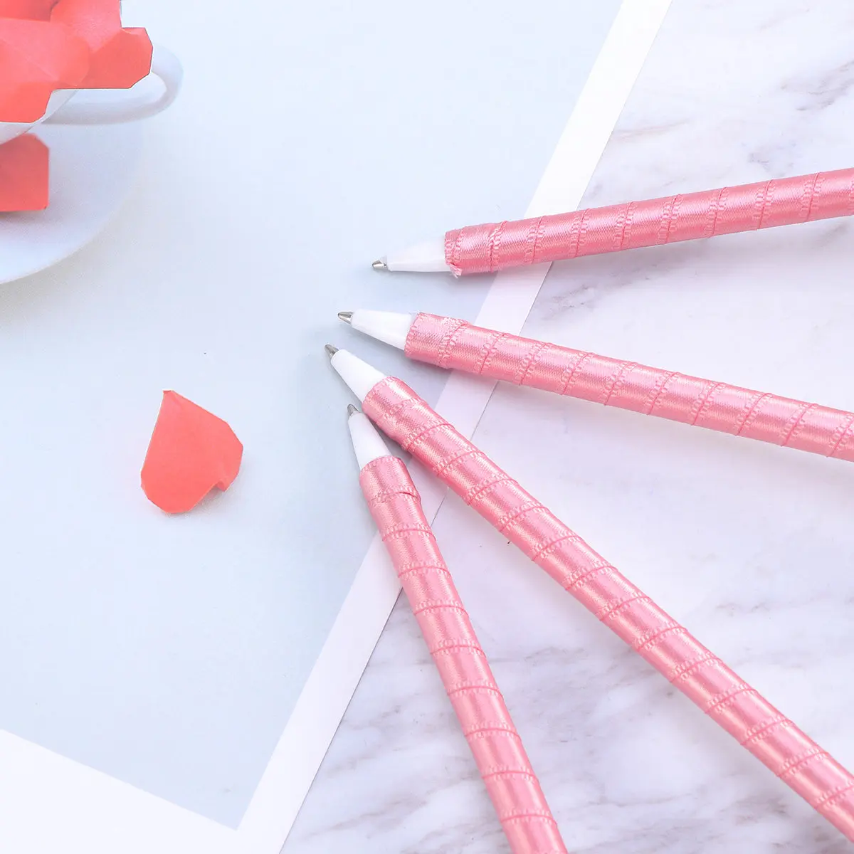 

5Pcs Decorative Ballpoint Pens Flower Design Creative Ribbon Twist Pen Office School Supplies Cute Gift Creative Pen