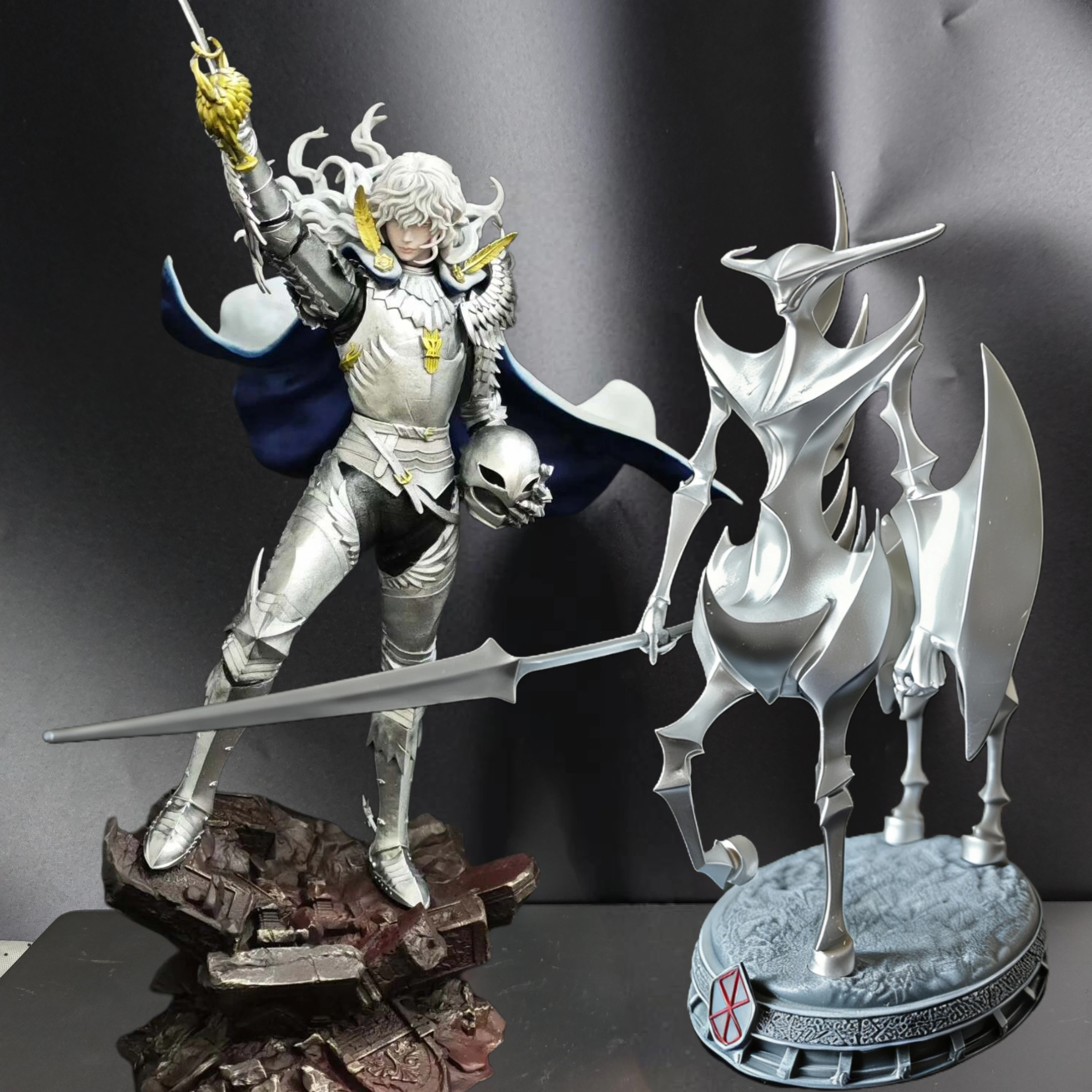 

Berserk Locus Moonlight Knight Silver Armor Lance Apostle Form Resin Statue Collectible Hand-Painted Model