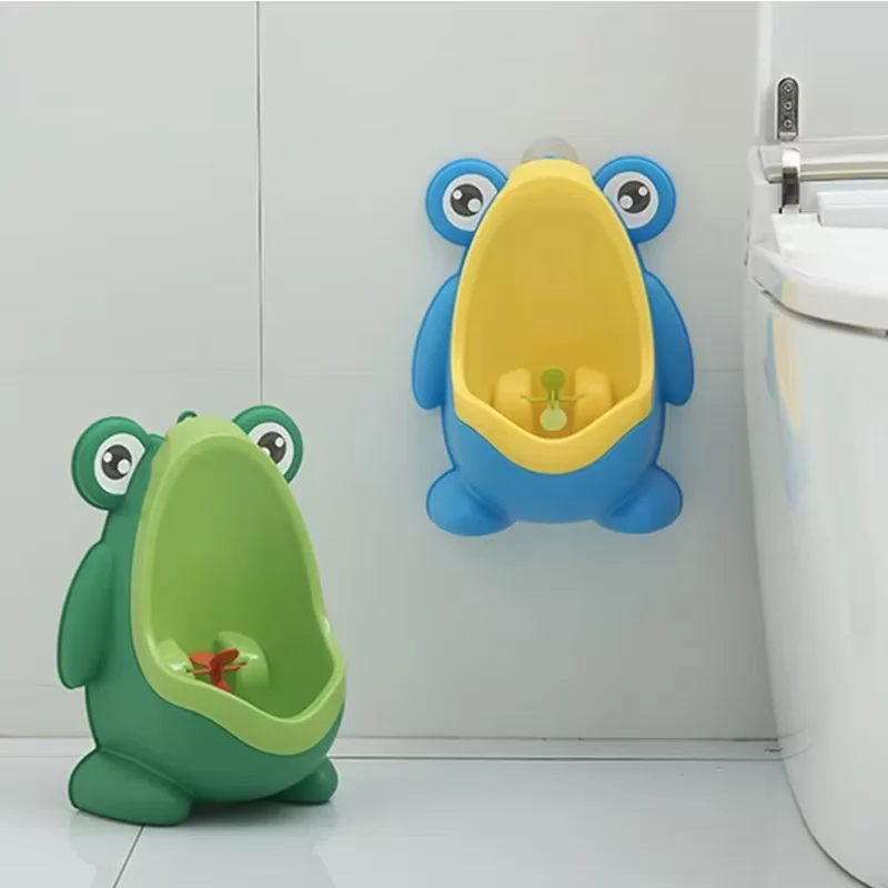 Cute Frog Training Urinal Boys Wall-mounted Urinal Frog Shape Boys Vertical Urinal Potty Boys Stand Vertical Pee Urinal Trainer