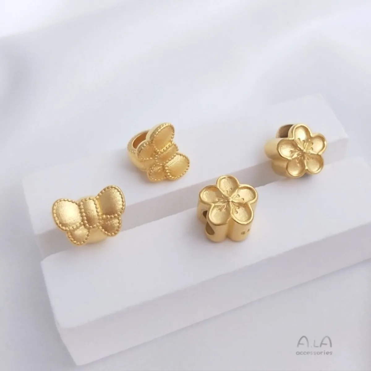 1PCS 24K Gold Plated Bow Peach Blossom Large Hole Beads Handmade Bracelet Accessories