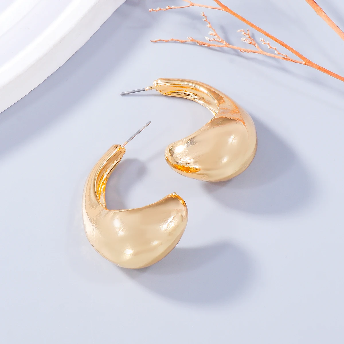 ZAA New Teardrop C-Shape Alloy Gold Metal Drop Stud Earrings Women Personality Party Holiday Jewelry