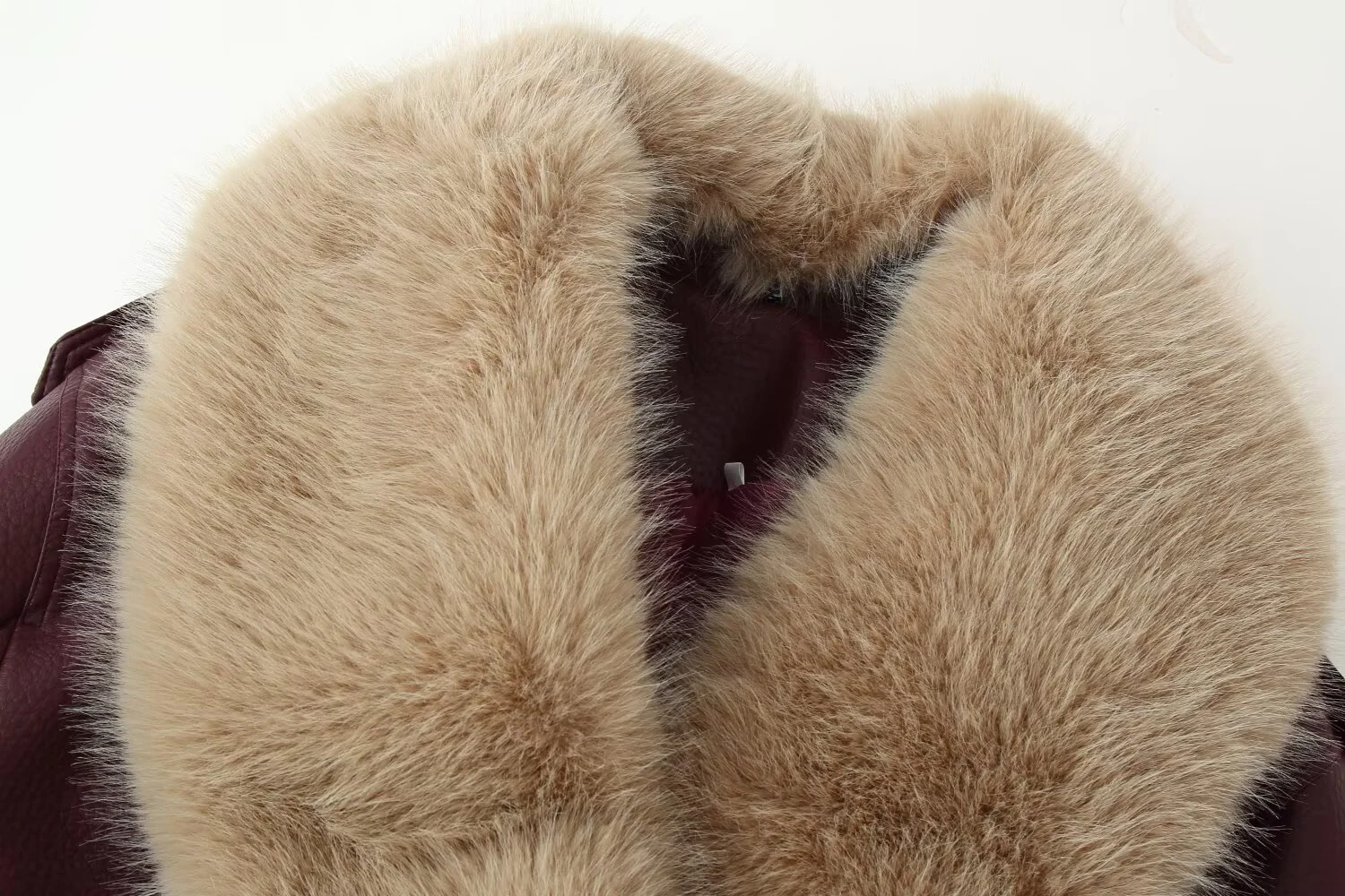 แจ็คเก็ตหนังเทียมแบบถอดปกได้ สไตล์ยุโรปและอเมริกา คอลเลคชั่นใหม่ ฤดูหนาว 2025 สำหรับผู้หญิง ทรงหลวม