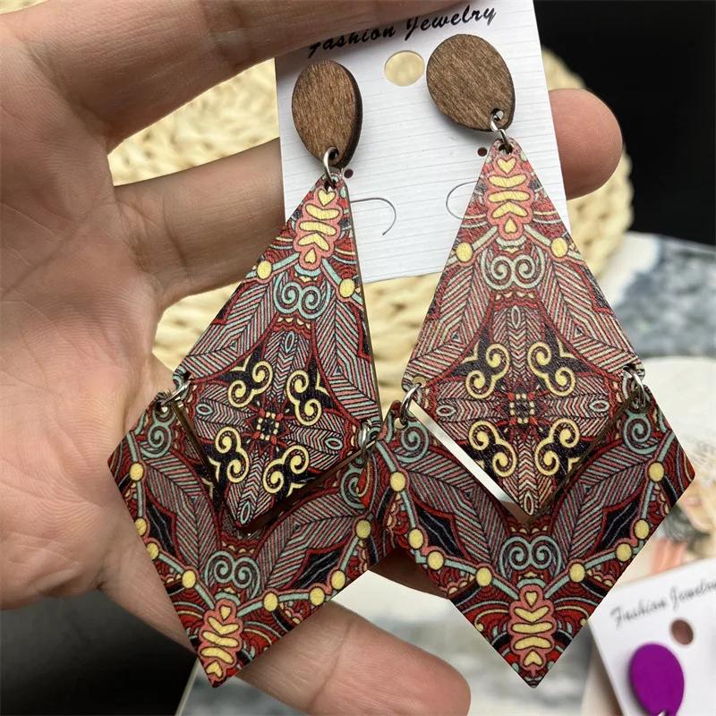 Mode Vintage bemalt große Holz Ohrringe ethnische übertriebene Muster geometrische Aussage Tropfen Ohrringe Urlaub Party Schmuck – Detail 9
