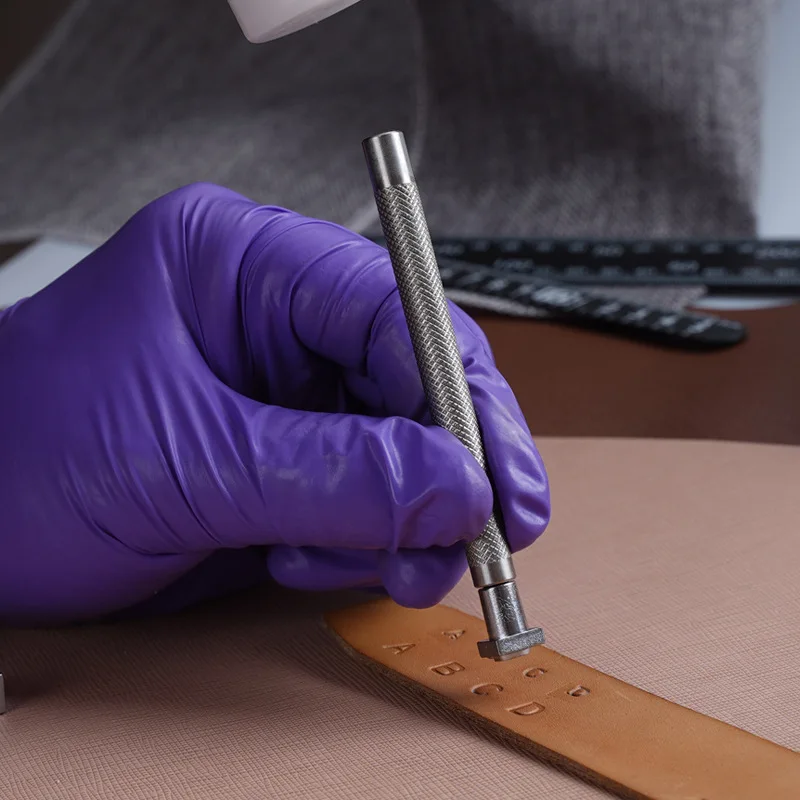 ختم أبجدي رقمي من الجلد، نحت جلدي مصنوع يدويًا، ختم من النوع المتحرك، مادة من الفولاذ المقاوم للصدأ، مجموعة مكونة من 36 قطعة