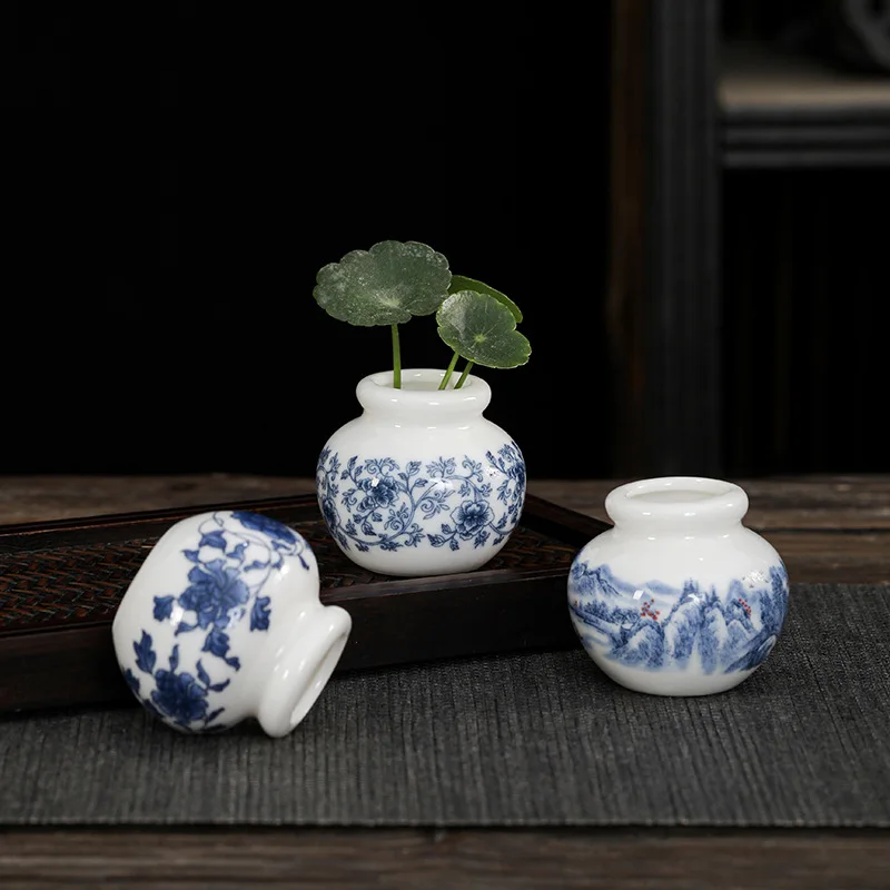 Blue White Porcelain Mini Retro Jar Hydroponic Vase For Coin Grass Ceramic Desktop Tea Table Decor Ornament Home Tabletop