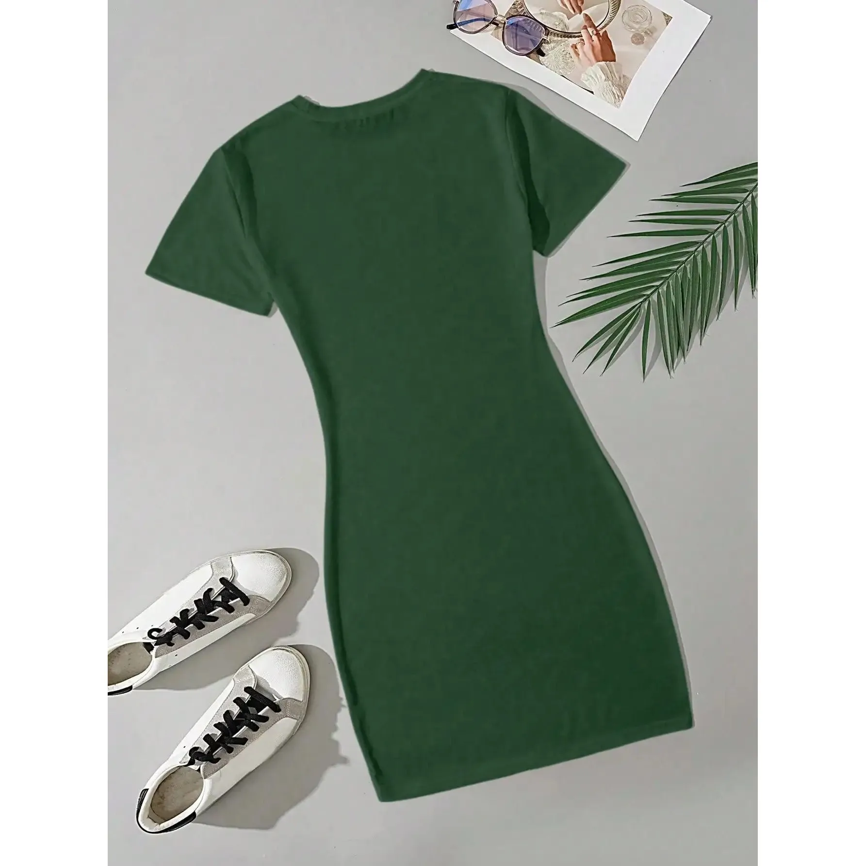 เสื้อผ้าผู้หญิงฤดูร้อน แฟชั่นเรียบง่าย สีเดียว สไตล์ลำลอง ทรงเข้ารูป สวมใส่สบาย เหมาะกับทุกโอกาส