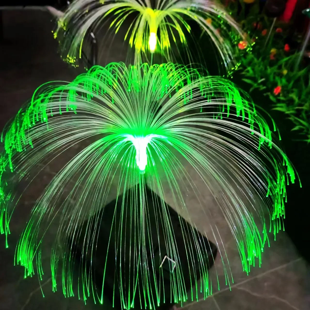 

High-quality solar Led outdoor jellyfish lights, solar garden lights, and colorful fiber optic jellyfish decorative lights