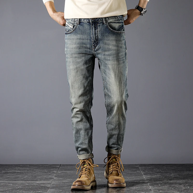 

High-end personalized embroidery hole straight jeans men's retro old washed elastic small feet fall and winter pants