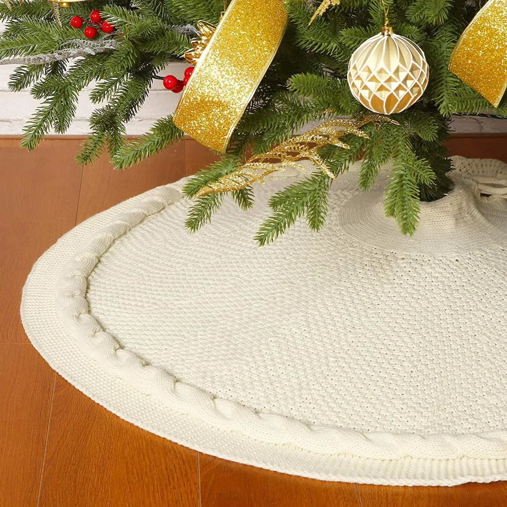 

Large Size Knitted Christmas Tree Skirt Polyester White/Red Christmas Tree Mat Round Christmas Tree Carpet New Year