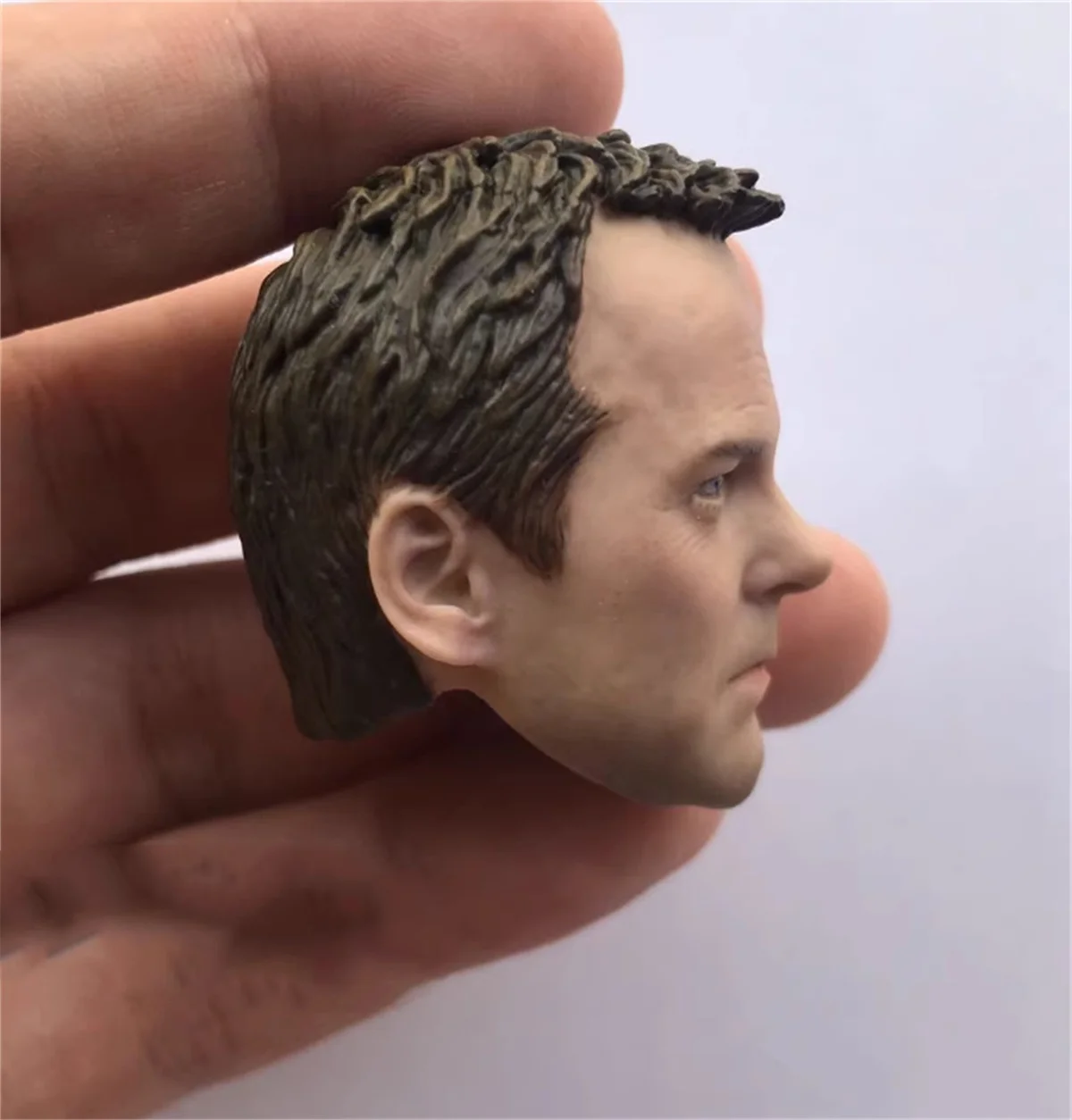 

1/6 ScaleKiefer Sutherland Head Sculpt Head Carving Movie Man Doll Model Fit 12'' Male Soldier Action Figure Body Dolls