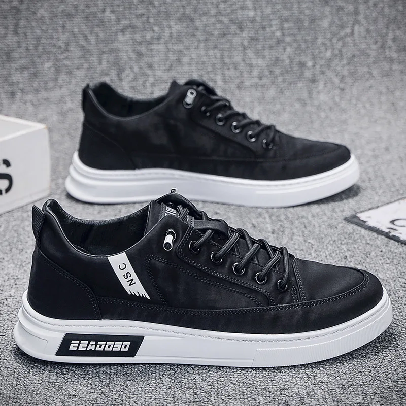 Breathable Canvas Men's Shoes 2023 Summer New Korean Edition Trend Thick Sole Umbrella Cloth Versatile Sports Casual Board Shoes