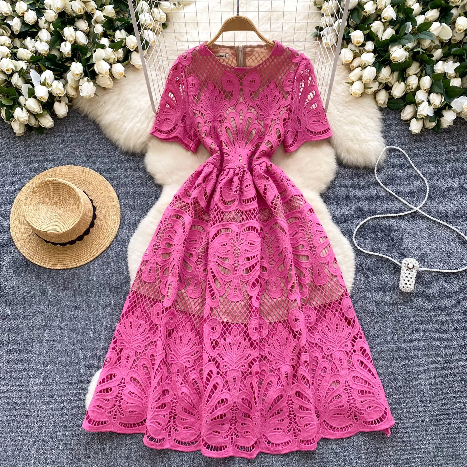 

Clothland Women Vintage Lace Dress Hollow Out Short Sleeve Zipper A Line Female Chic Retro Midi Dresses Vestido QD812