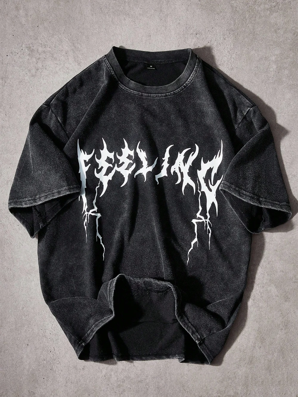 Men's street style Instagram style, washed dark-colored letter print T-shirt gothic style distressed T-shirt acid washed T-shirt