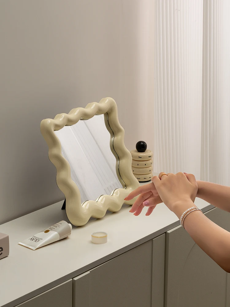【EpeiusHome】Home Furnishing decoration Square corrugated vanity mirror
