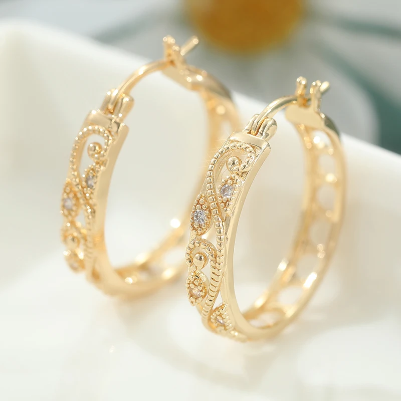 Delicate Hollow Carving Small Hoop Earrings Women's Gold Plated Inlay Synthetic Zircon Ear Accessories Temperament Jewelry Gifts