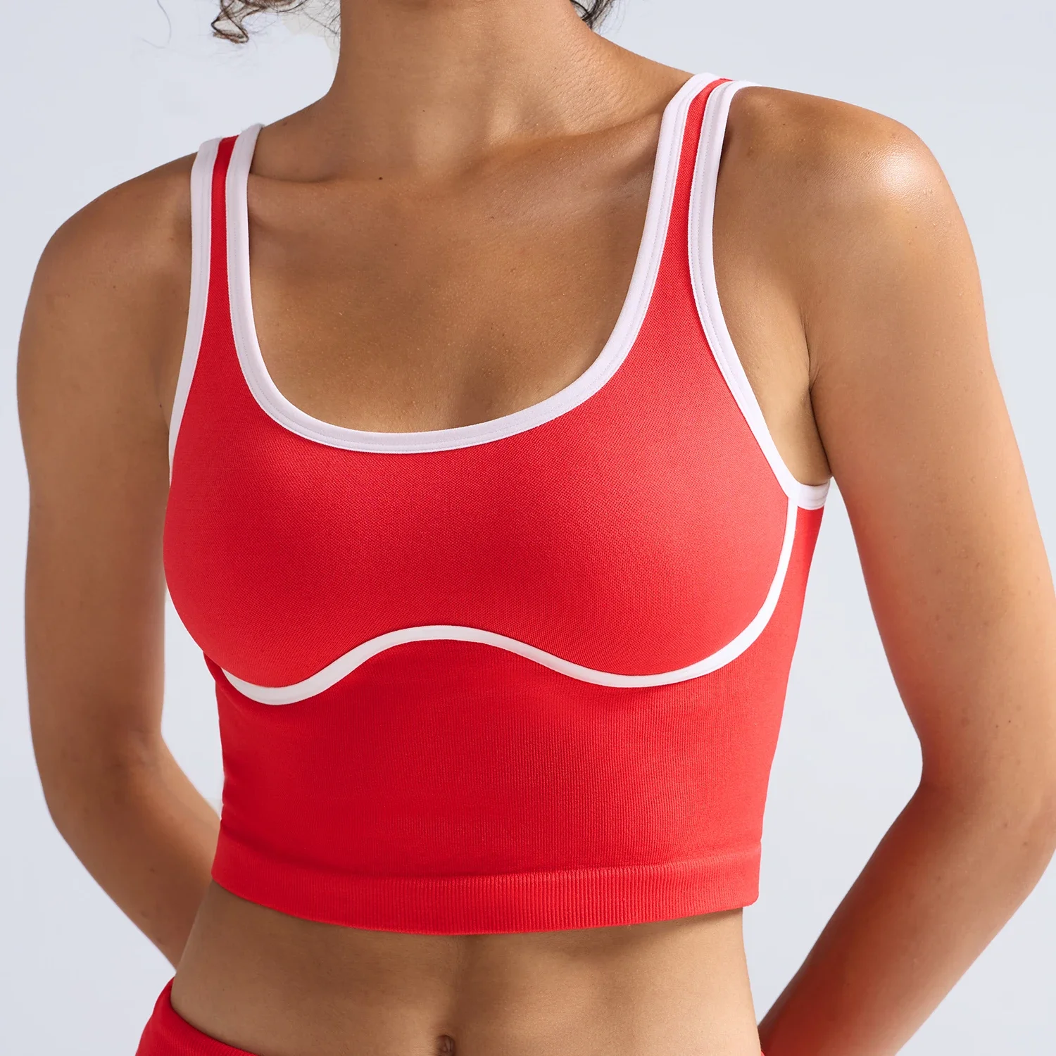 Contrasting Colour Women Camisole Sexy Beautiful Back Tank Top Strappy Bra without Pad Casual Wear Fashion Streetwear
